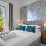 Latimer House Pensión 4*