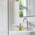 Latimer House Gasthuis 4*