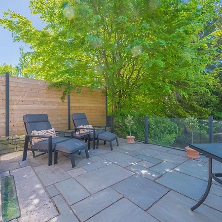 Pensión Latimer House 4*