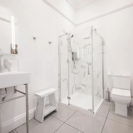 Latimer House Πανσιόν 4*
