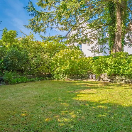 ラタイマー ハウス ゲストハウス